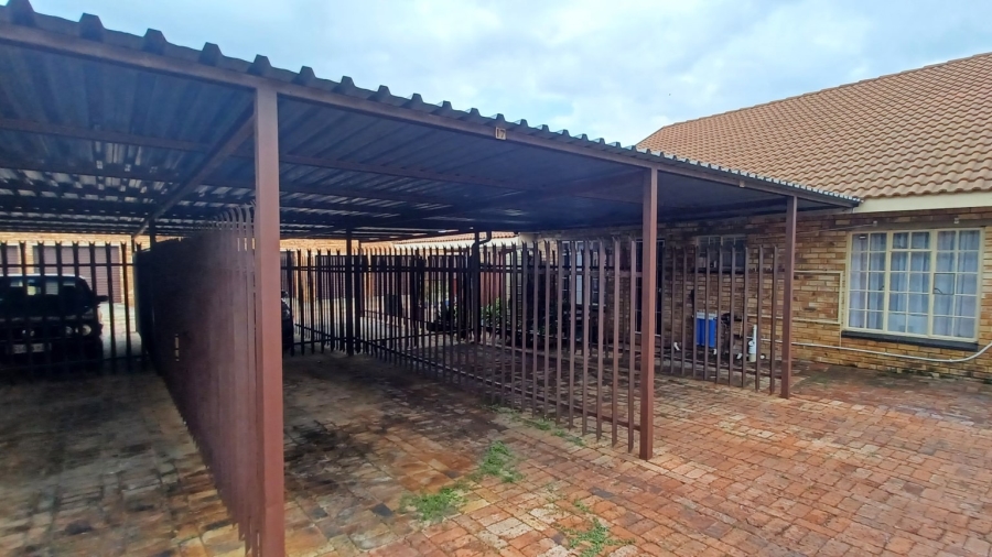 1 Bedroom Property for Sale in Parys Free State